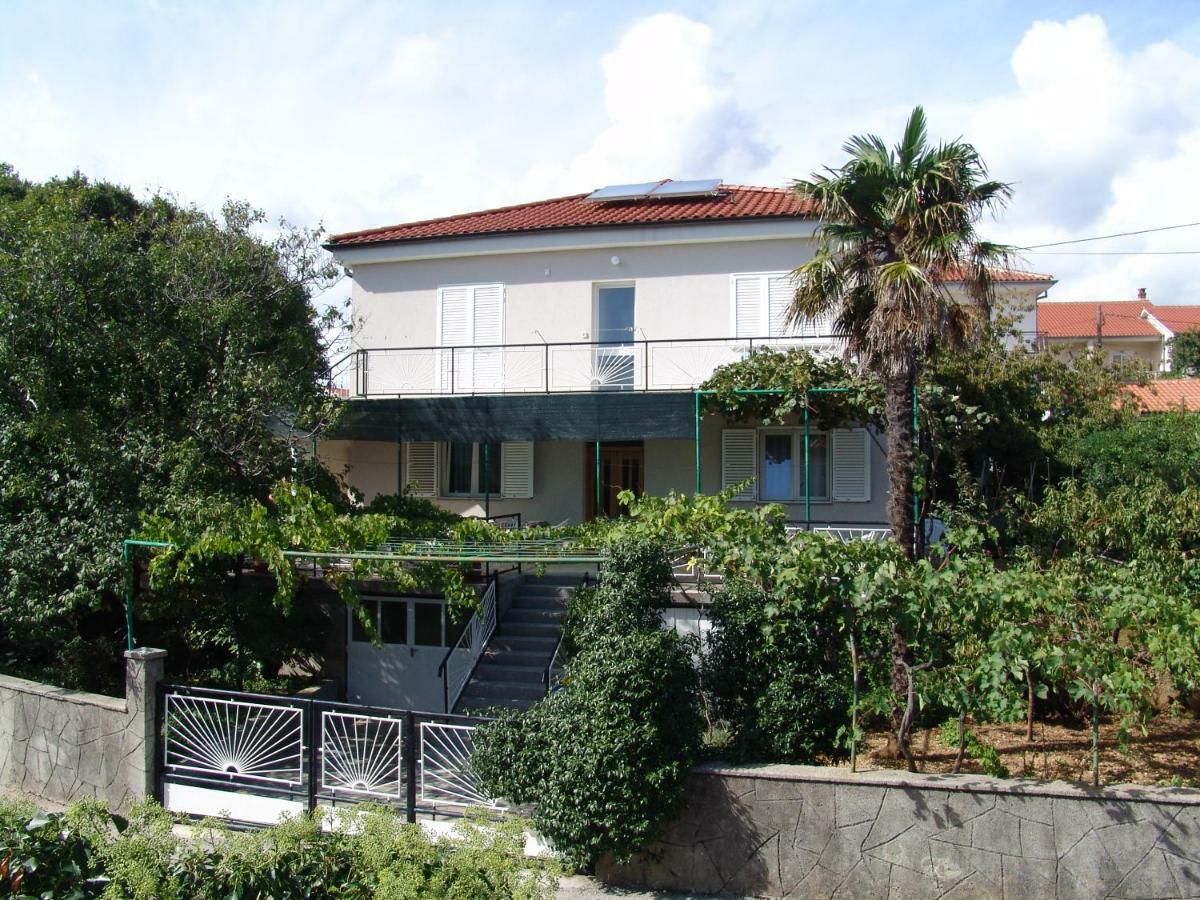Hotel Sobe Bozica Krk Town Exterior foto
