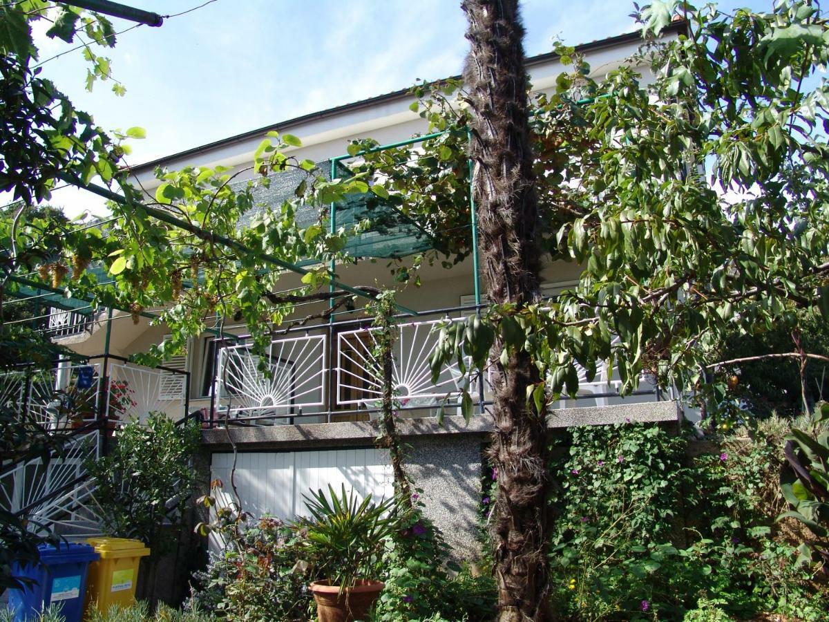 Hotel Sobe Bozica Krk Town Exterior foto
